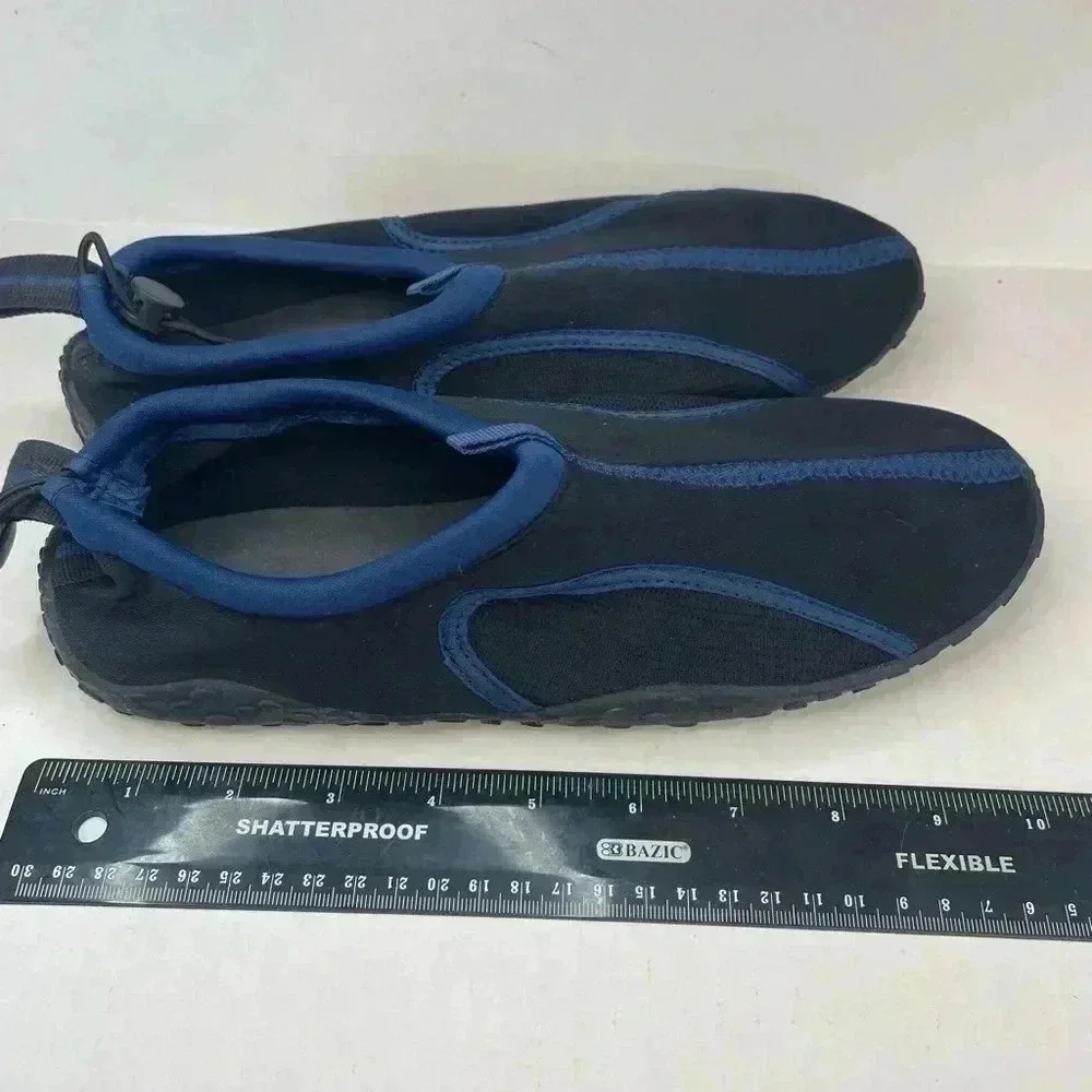 Oxide Blue/Black Watershoes Size 8 Beach/Pool/Summer - Picture 1 of 4